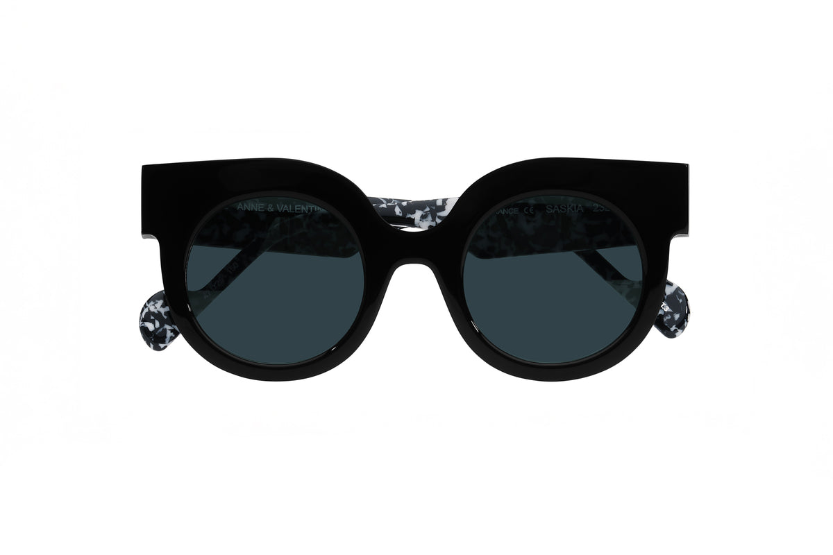 ANNE & VALENTIN SASKIA