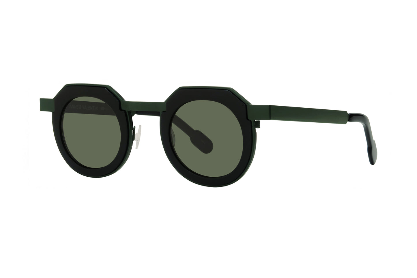 ANNE & VALENTIN SMARTER