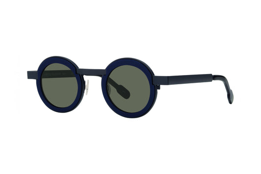 ANNE & VALENTIN SMILER