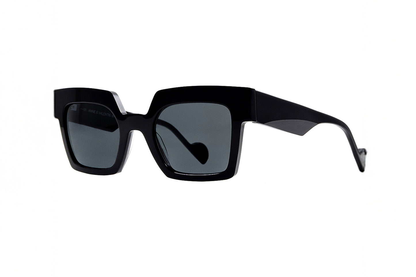 ANNE & VALENTIN STONE