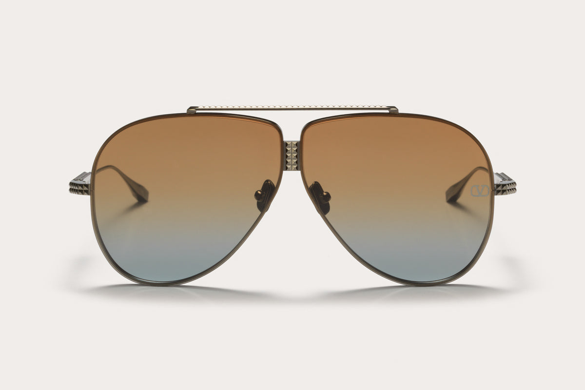 VALENTINO XVI